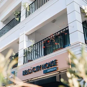 Belci House فندق